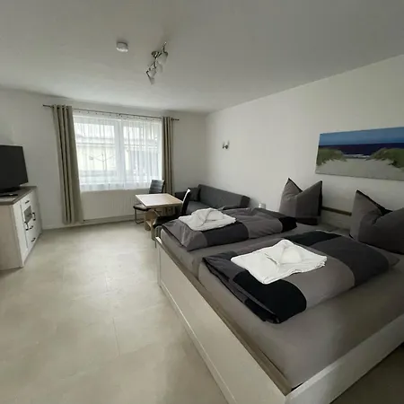 Pank Apartment *